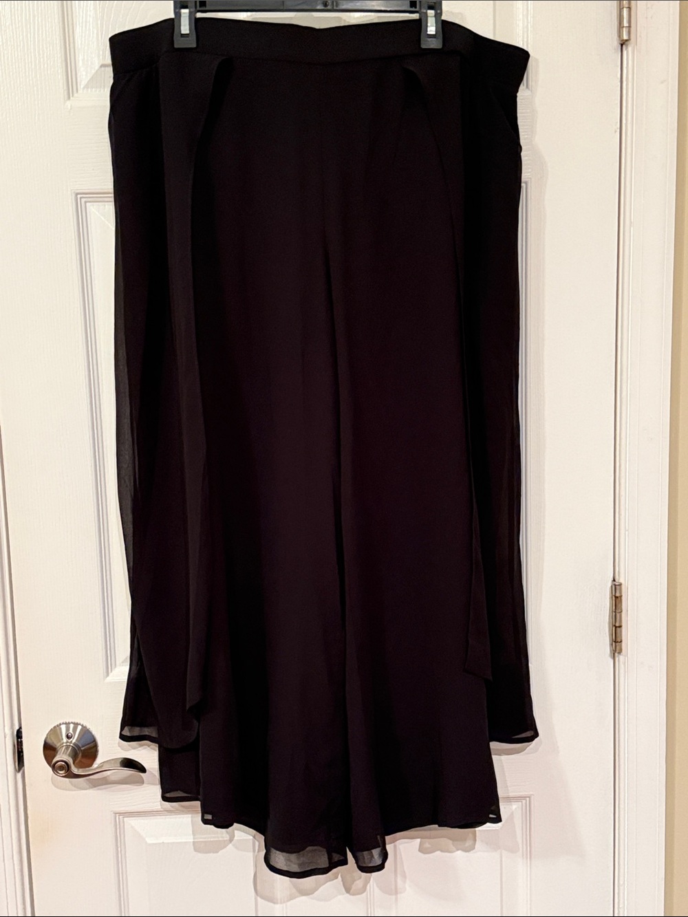 Bloom Chic culotte style chiffon pants